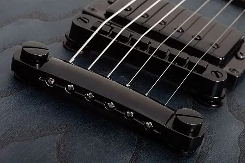 Schecter Avenger Standard CS Электрогитара.